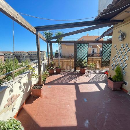 Appartement Le Palme à Ostie Extérieur photo